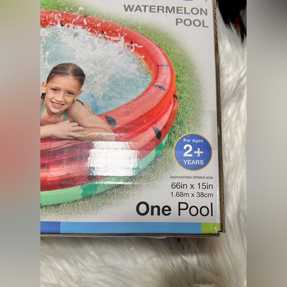 Watermelon pool - Picture 3 of 5